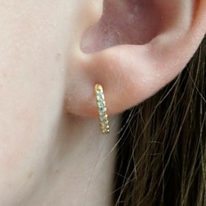 Nice fashion small hoop earrings